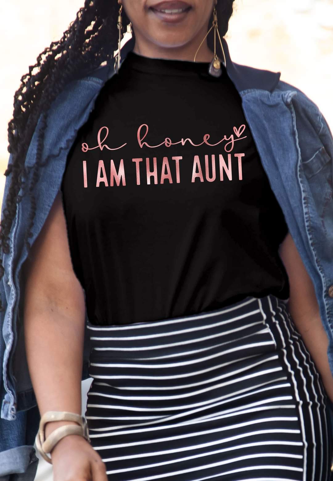 I AM that Aunt Designer Graphic Tees